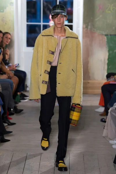 Look 21